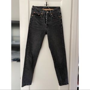 Levi’s - Wedgie Black Washed 24”